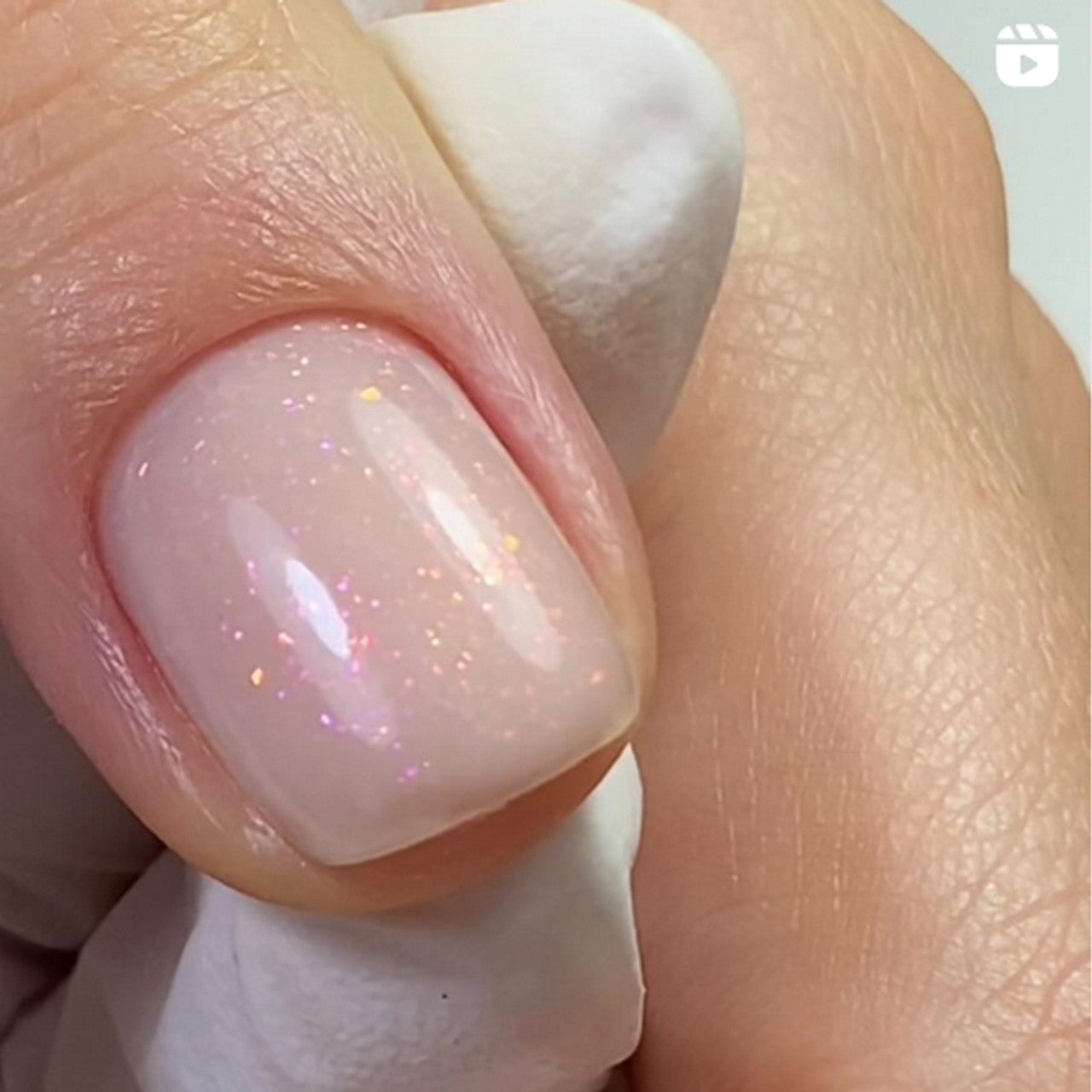 Luxio® Veil Gel Polish – Peachy Nude Sparkle | Akzéntz – Akzéntz®